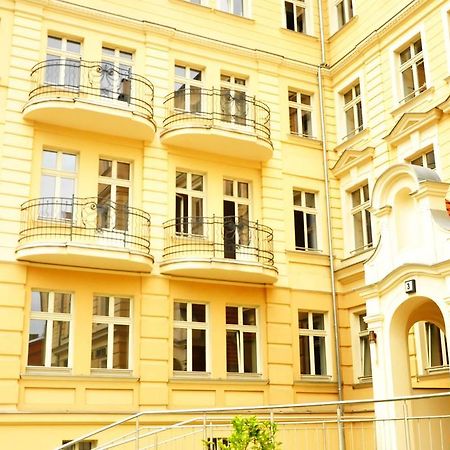 Hotel Przy Baszcie เลกนิตซา ภายนอก รูปภาพ