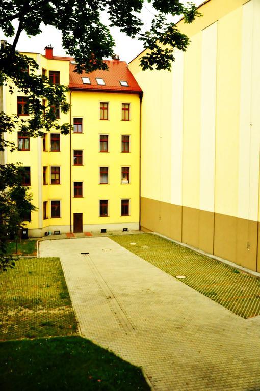Hotel Przy Baszcie เลกนิตซา ภายนอก รูปภาพ