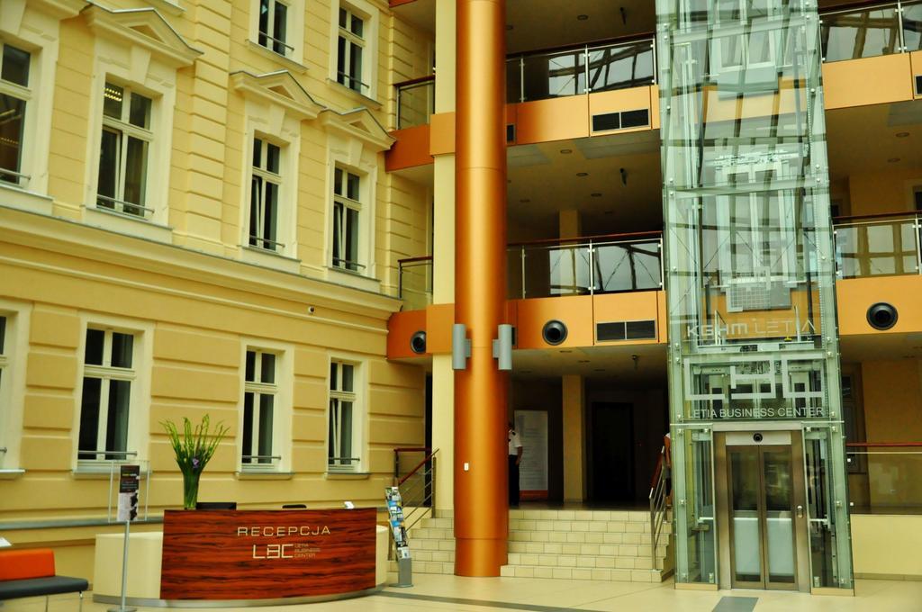 Hotel Przy Baszcie เลกนิตซา ภายนอก รูปภาพ